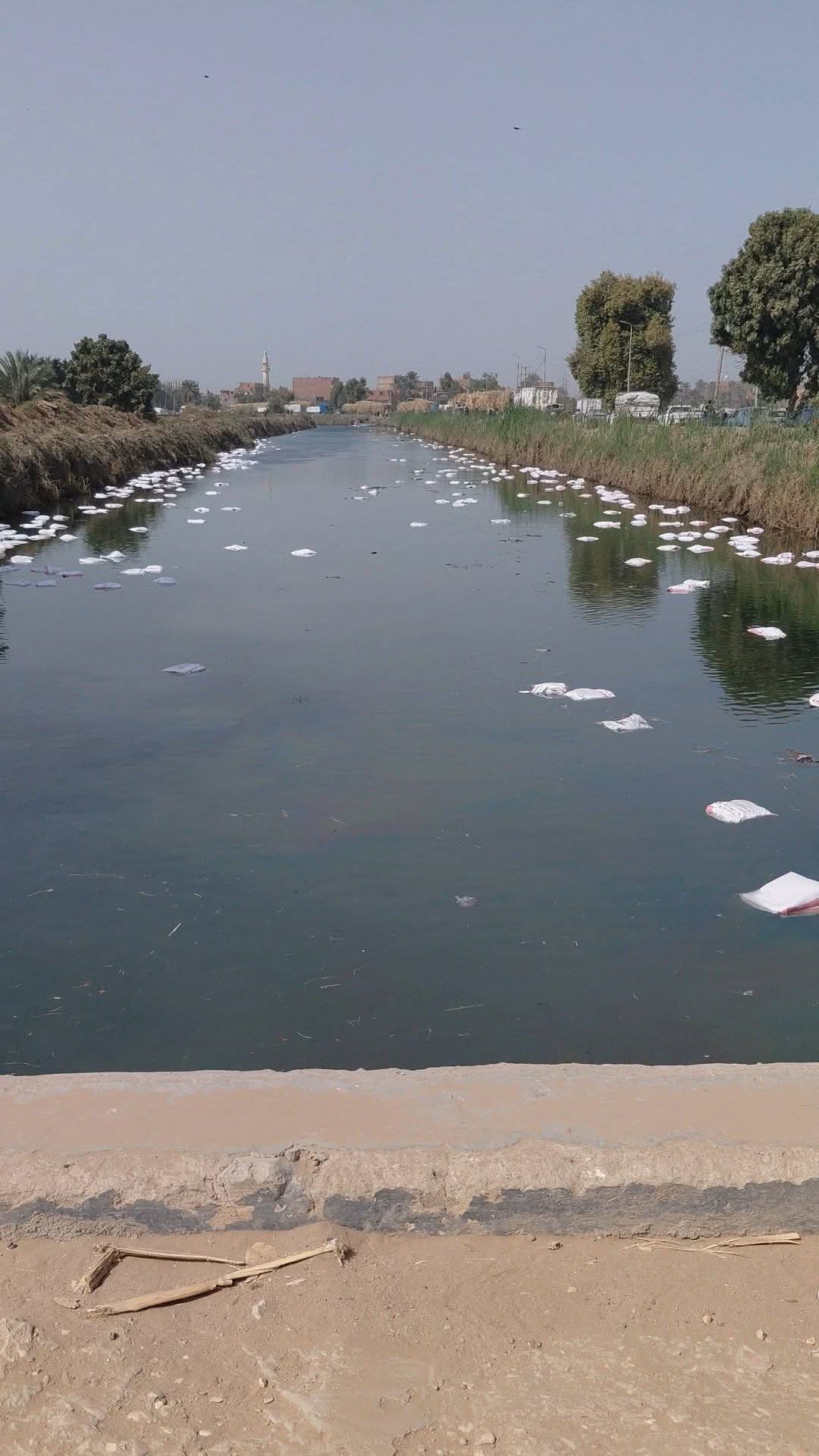 ترعة كوم أمبو 