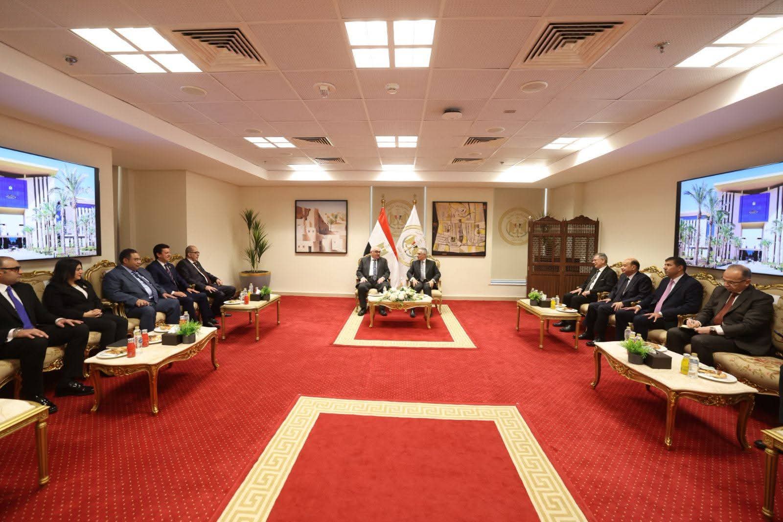 رئيس هيئة قضايا الدولة يهنئ المستشار محمود الشريف وزير العدل بتوليه منصبه الجديد (6)