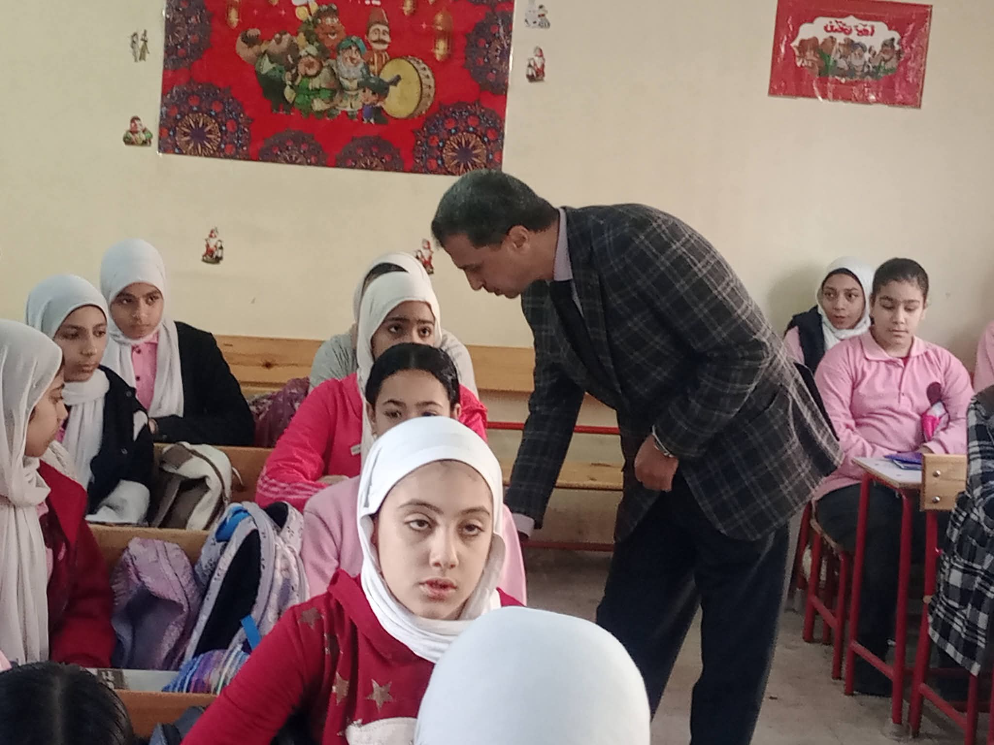 وكيل تعليم كفر الشيخ يتفقد الفصول