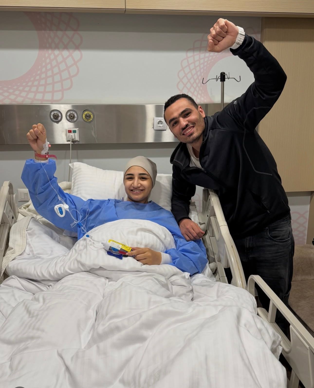 كاستيلو و ميرال أشرف