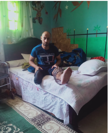 سعودي جارحي مبتور قدمه اليسرى