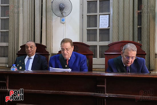 جلسة اختلاس موظفى محافظة القاهرة (13)