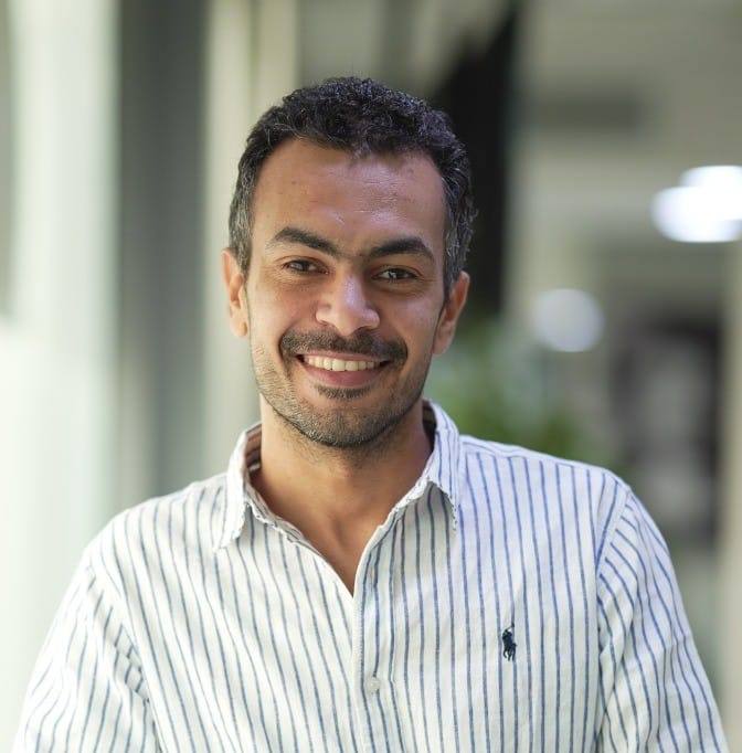 الزميل محمود نصر (2)