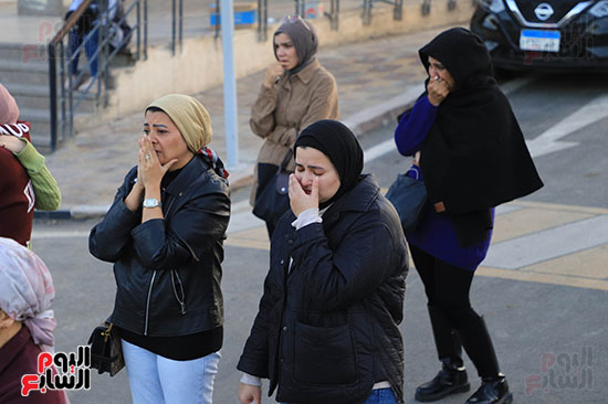 زملاء محمود نصر يودعونه لمثواه الاخير