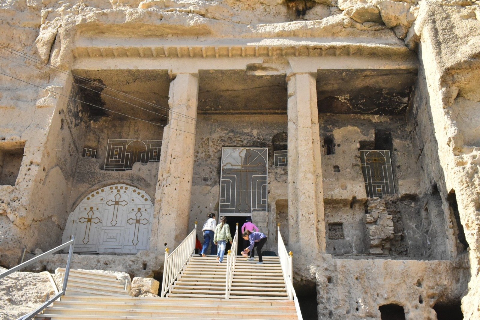 أسيوط تعود إلى قلب الخريطة السياحية (3)