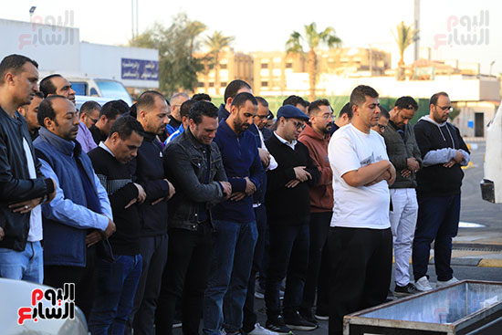 اداء صلاة الجنازة