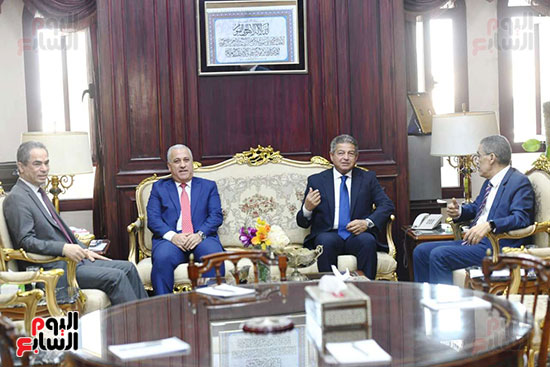 لقاء وزير الإعاتم والهيئات الإعلامية (18)