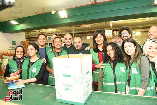 تعبئة كراتين رمضان (54)