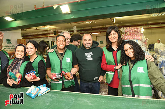 تعبئة كراتين رمضان (52)