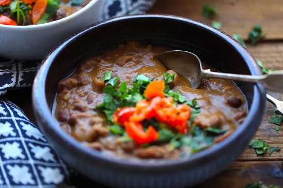 طريقة عمل الفول بالخلطة