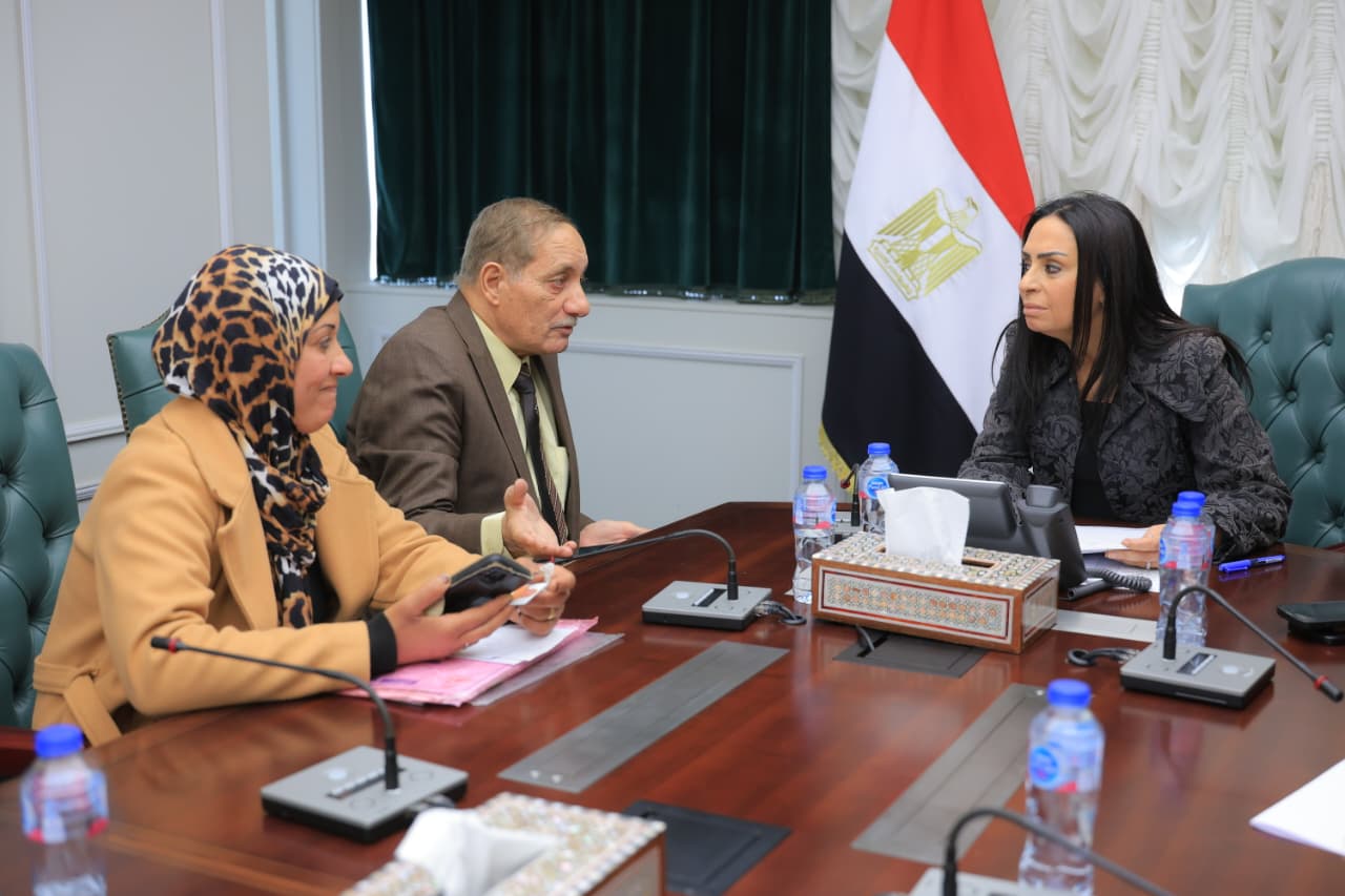 وزيرة التضامن الاجتماعي خلال لقاءها بأعضاء مجلس النواب