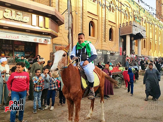 خيول-وبهجة-المواطنين-فى-دورة-شهر-رمضان