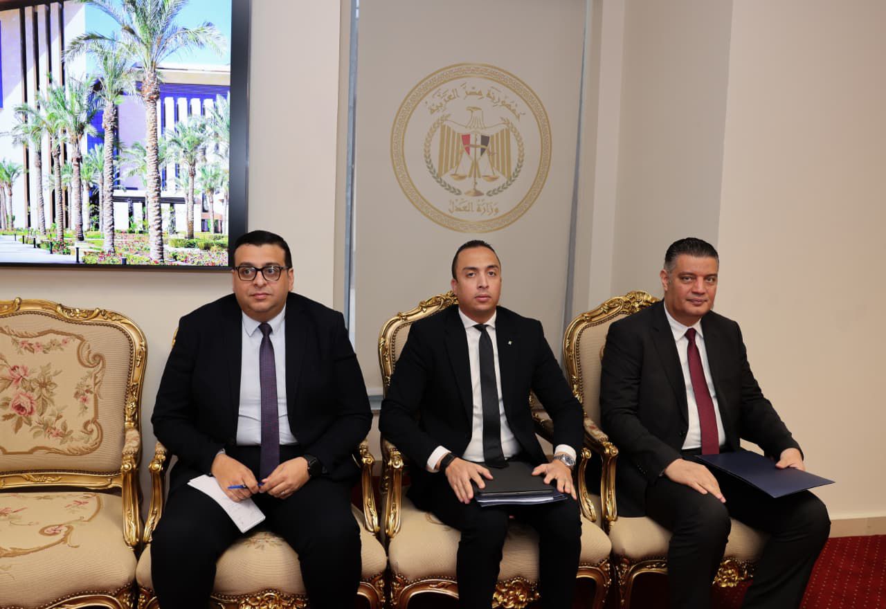 وزيرا العدل والتضامن الاجتماعي (3)