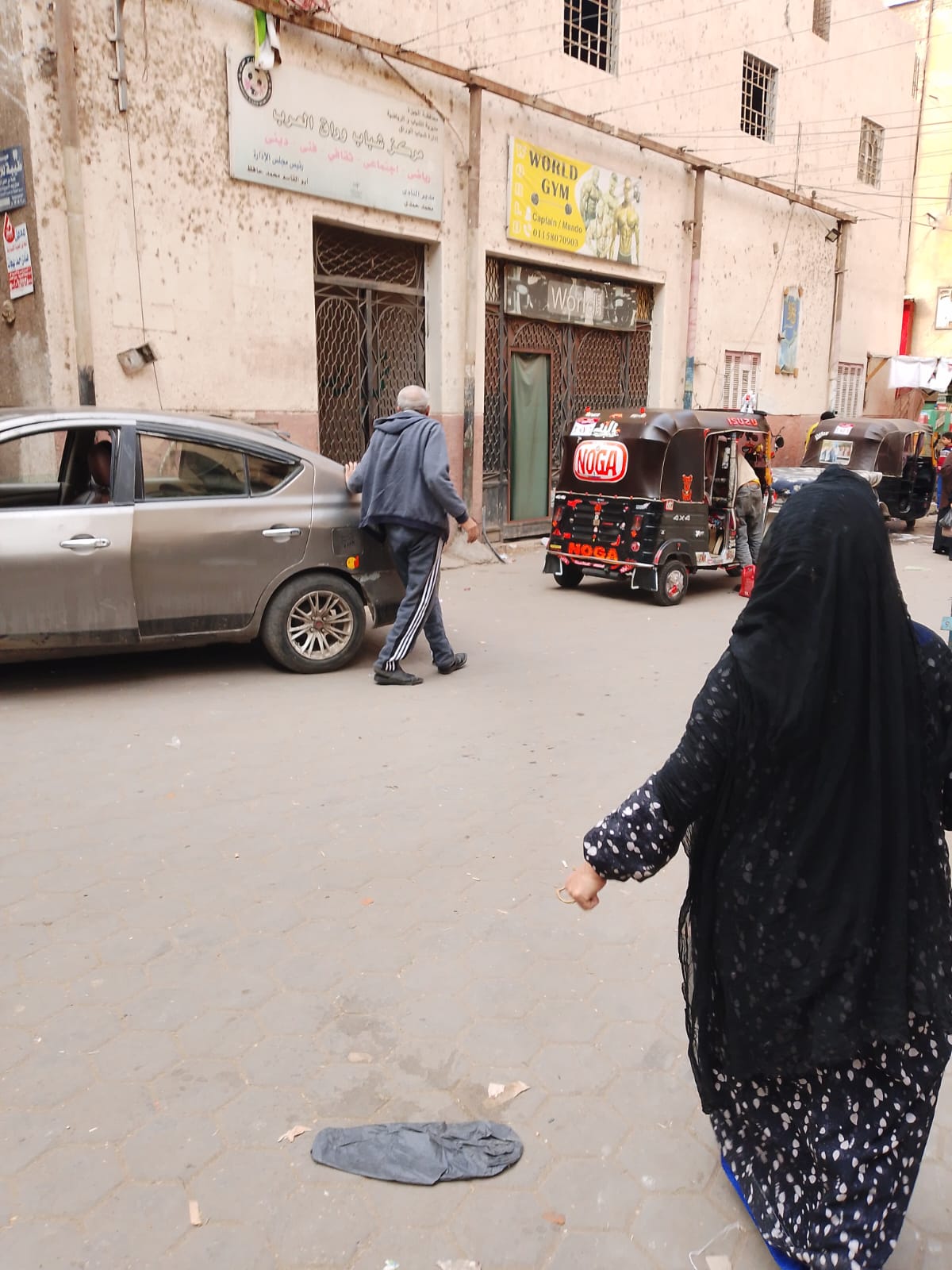 مركز شباب الوراق الذي ينفذ فيه الرؤية