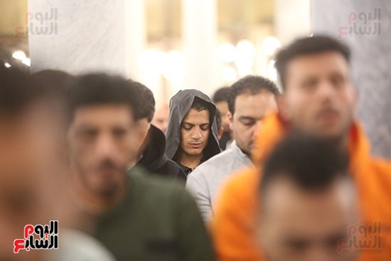 أول صلاة تراويح