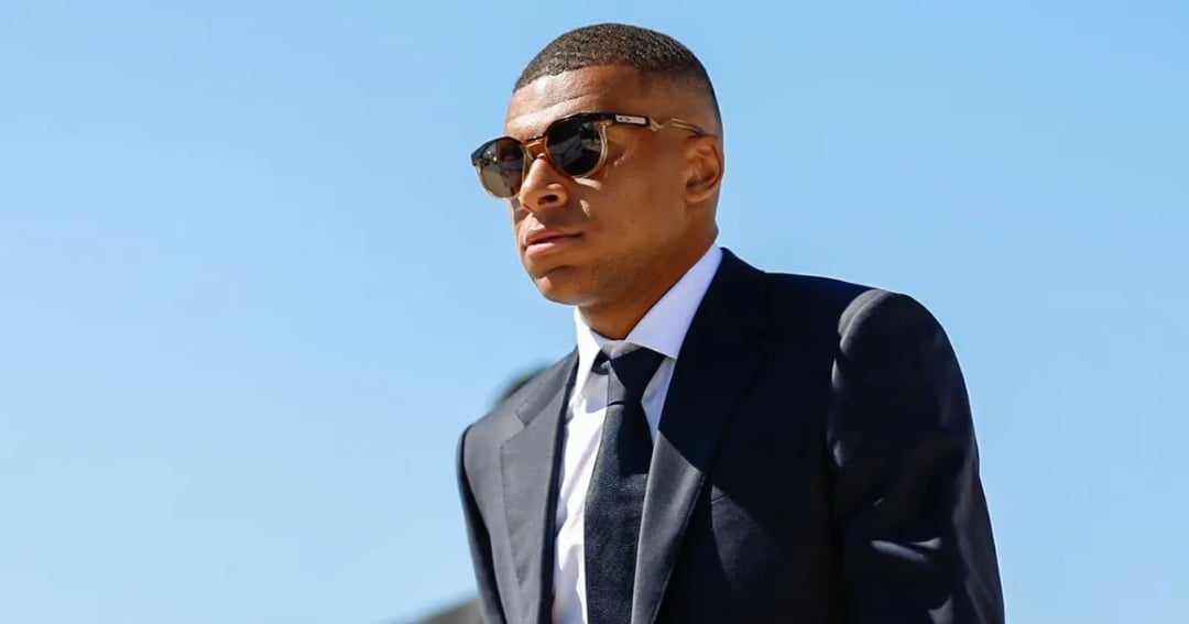 كيليان مبابي مع كاين كيليان مبابي مع كاين