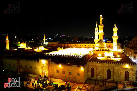 أجواء الاحتفال بمسجد الحسين