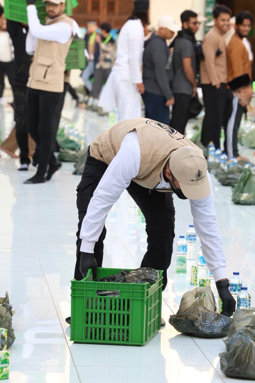 د تجهيزات إفطار « بيت الزكاة والصدقات» الجماعي د تجهيزات إفطار « بيت الزكاة والصدقات» الجماعي