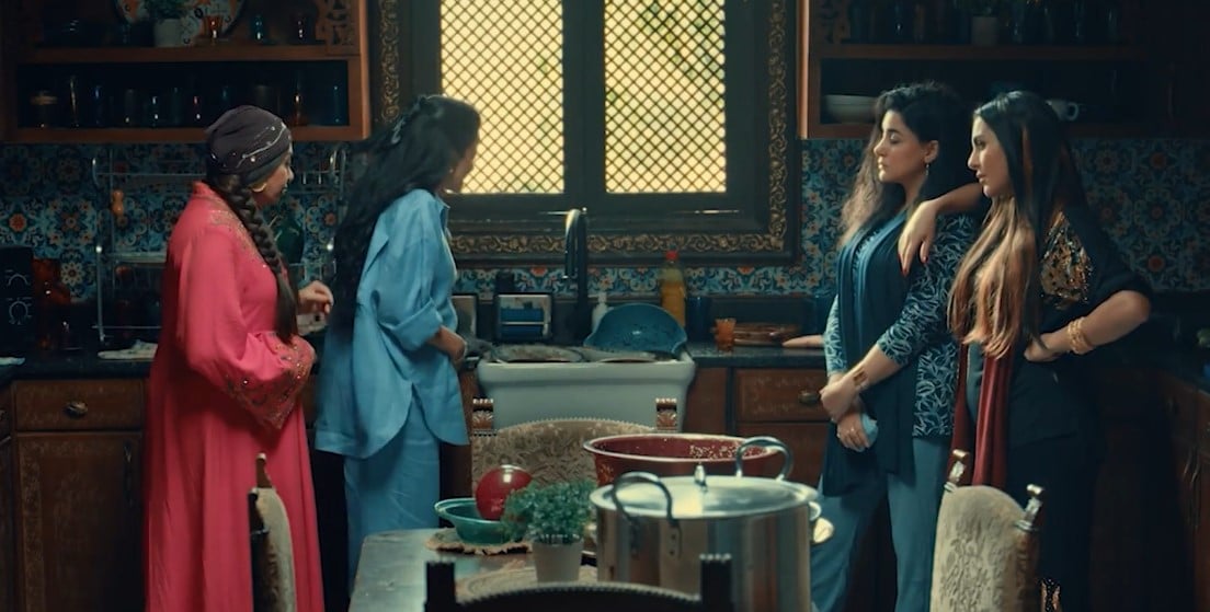 سهر الصايغ مع جيهان خليل وغادة طلعت