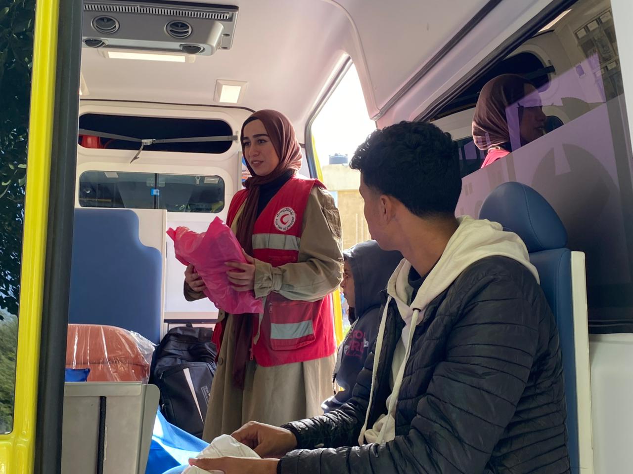 مد غزة بـ197 ألف سلة غذائية ضمن قافلة زاد العزة (1)