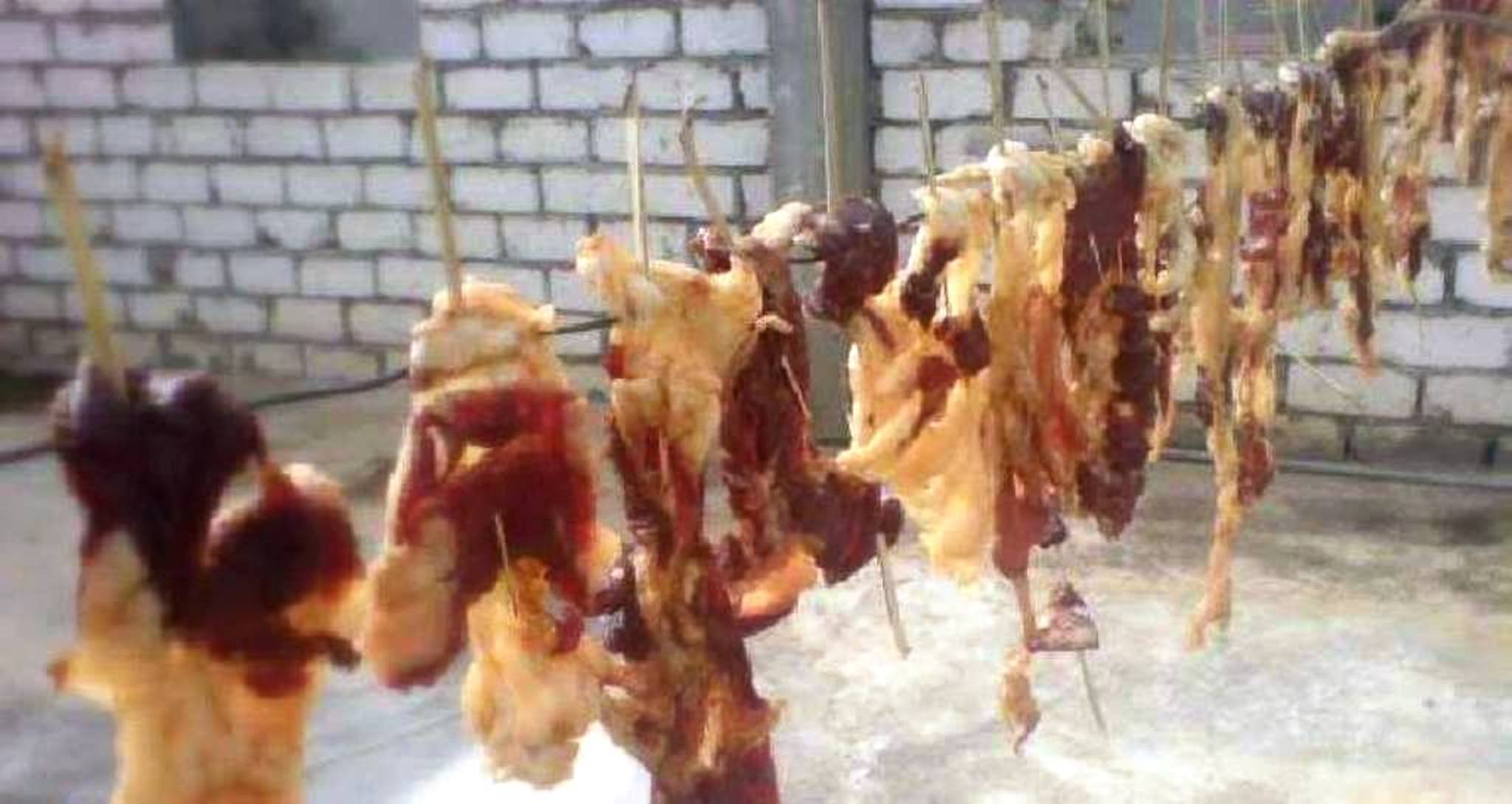 اعداد القديد قبل رمضان في صحراء مطروح