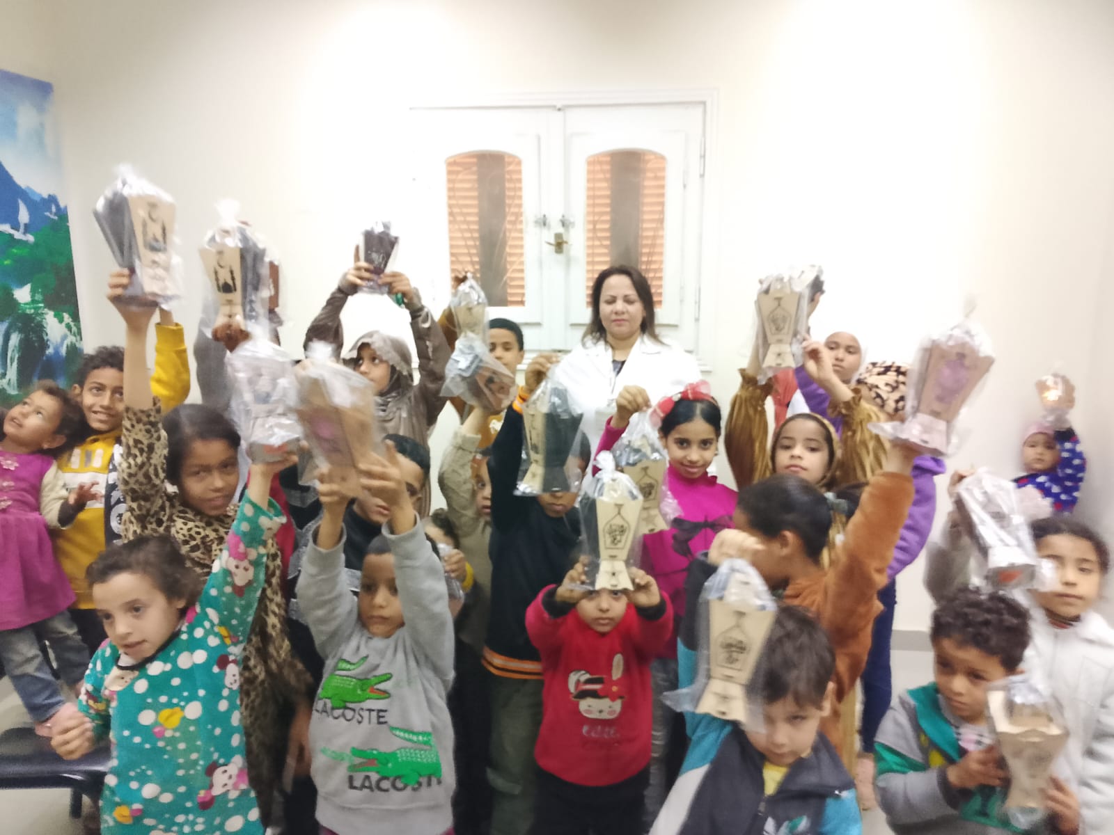 فرحة الاطفال بالفوانيس فرحة الاطفال بالفوانيس