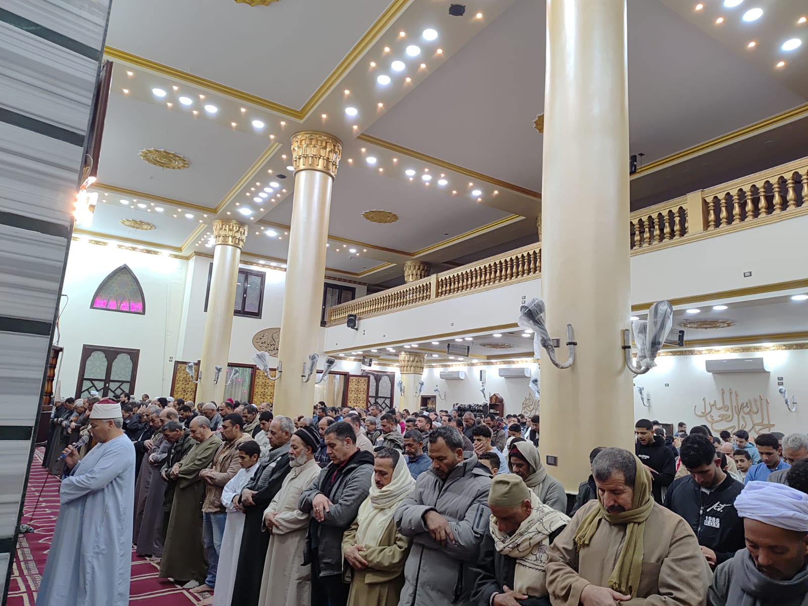 مساجد القليوبية تمتلئ بالمصلين مساجد القليوبية تمتلئ بالمصلين