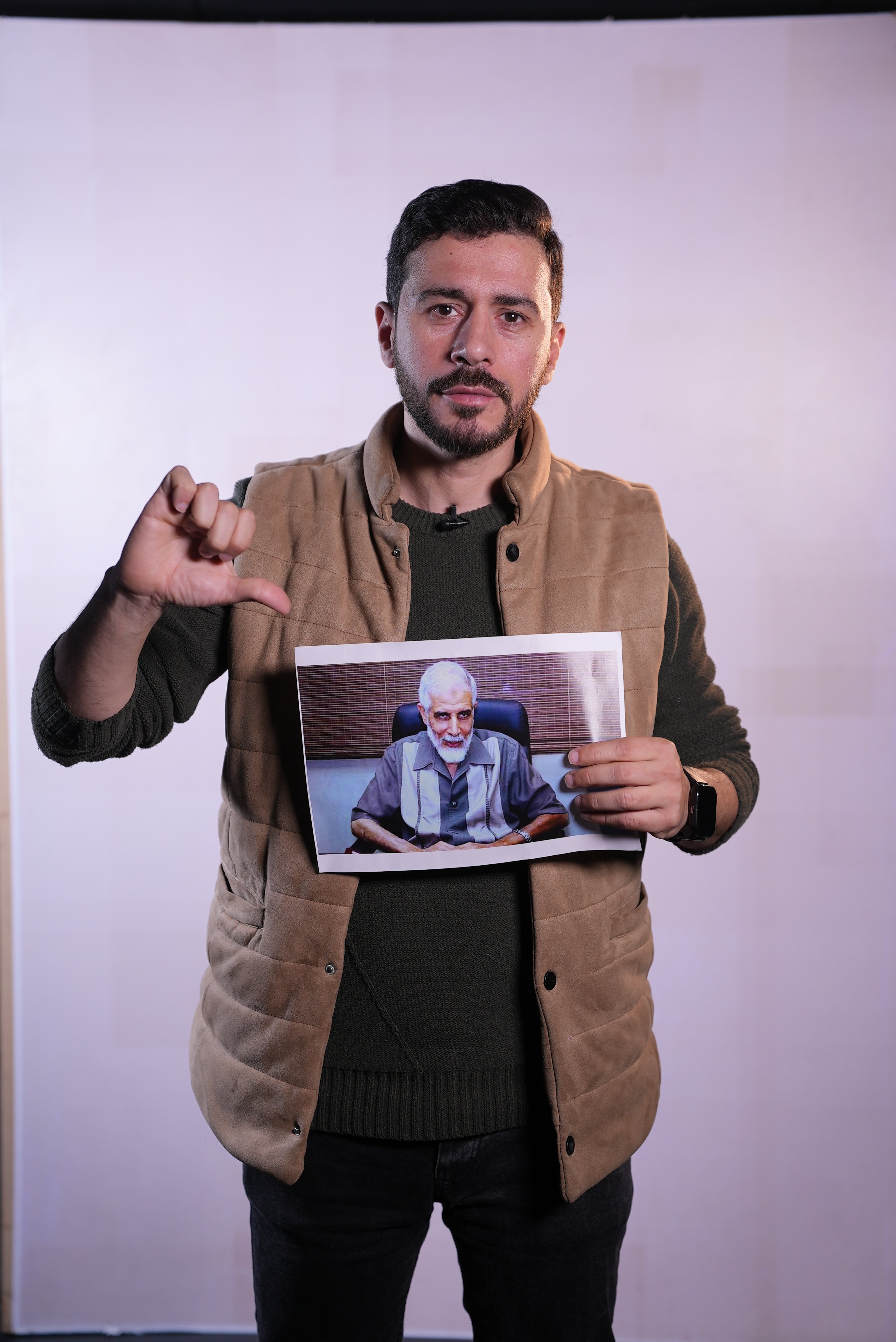 محمد فتحى خلال الحلقة (9)