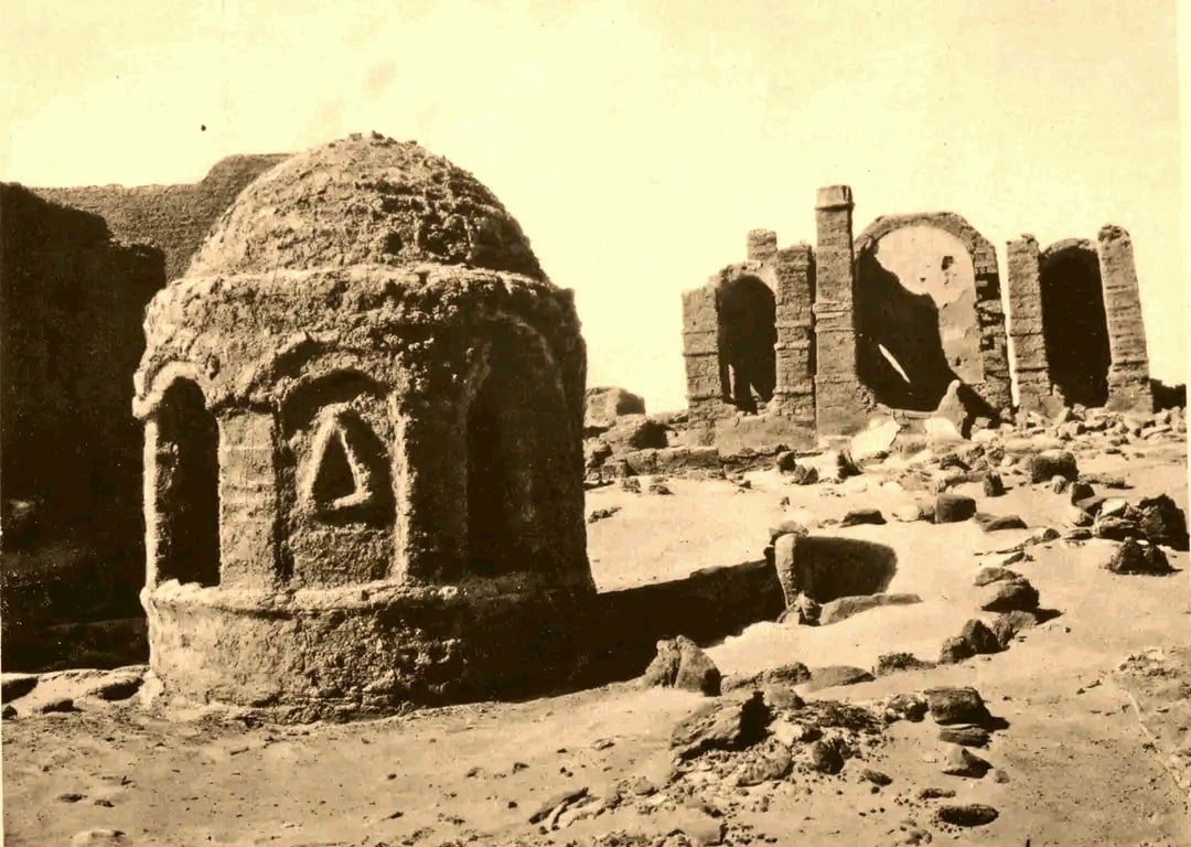 صورة لمقابر البجوات منذ عام 1920