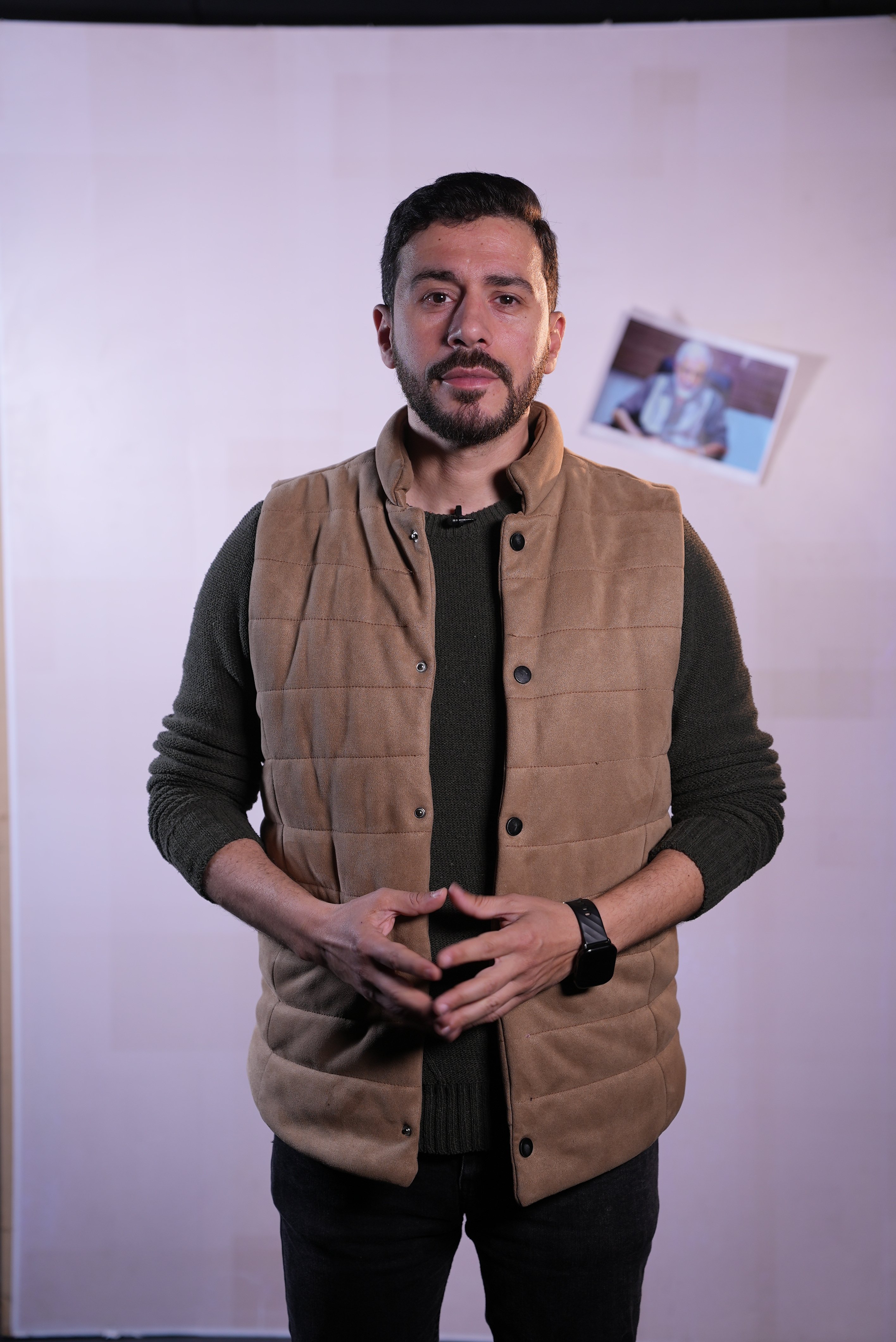 محمد فتحى خلال الحلقة (15)