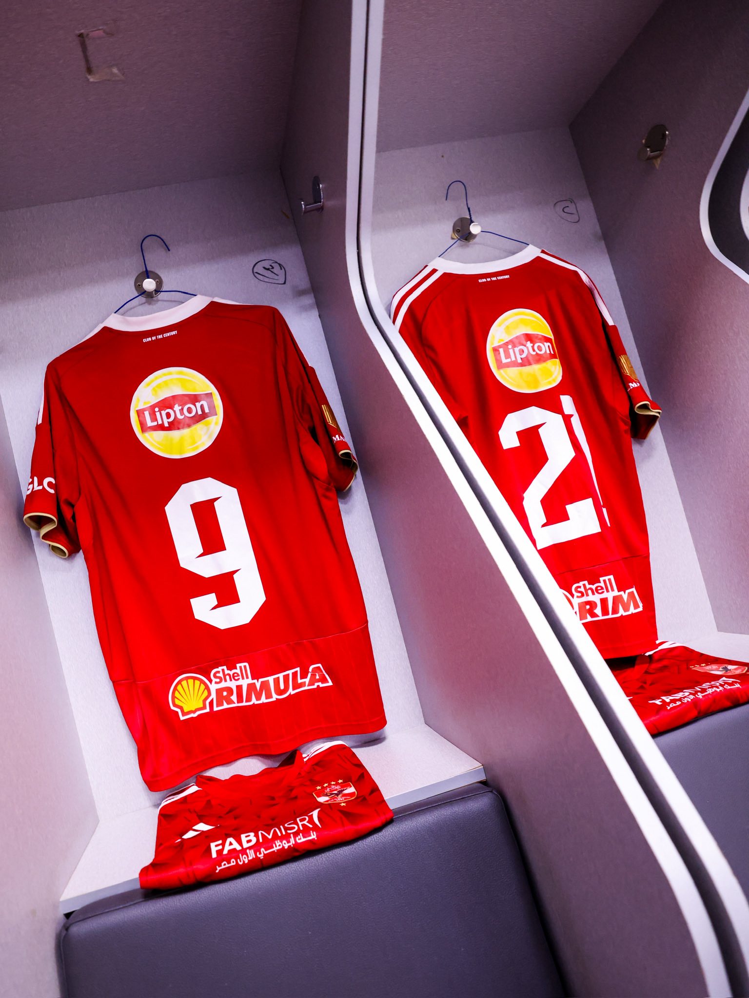 غرفة ملابس الأهلى قبل مواجهة الجونة (3)