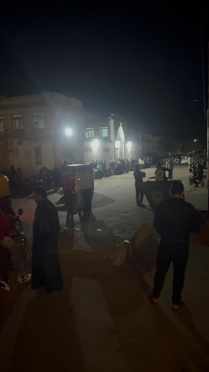 انتظار جثامين الضحايا