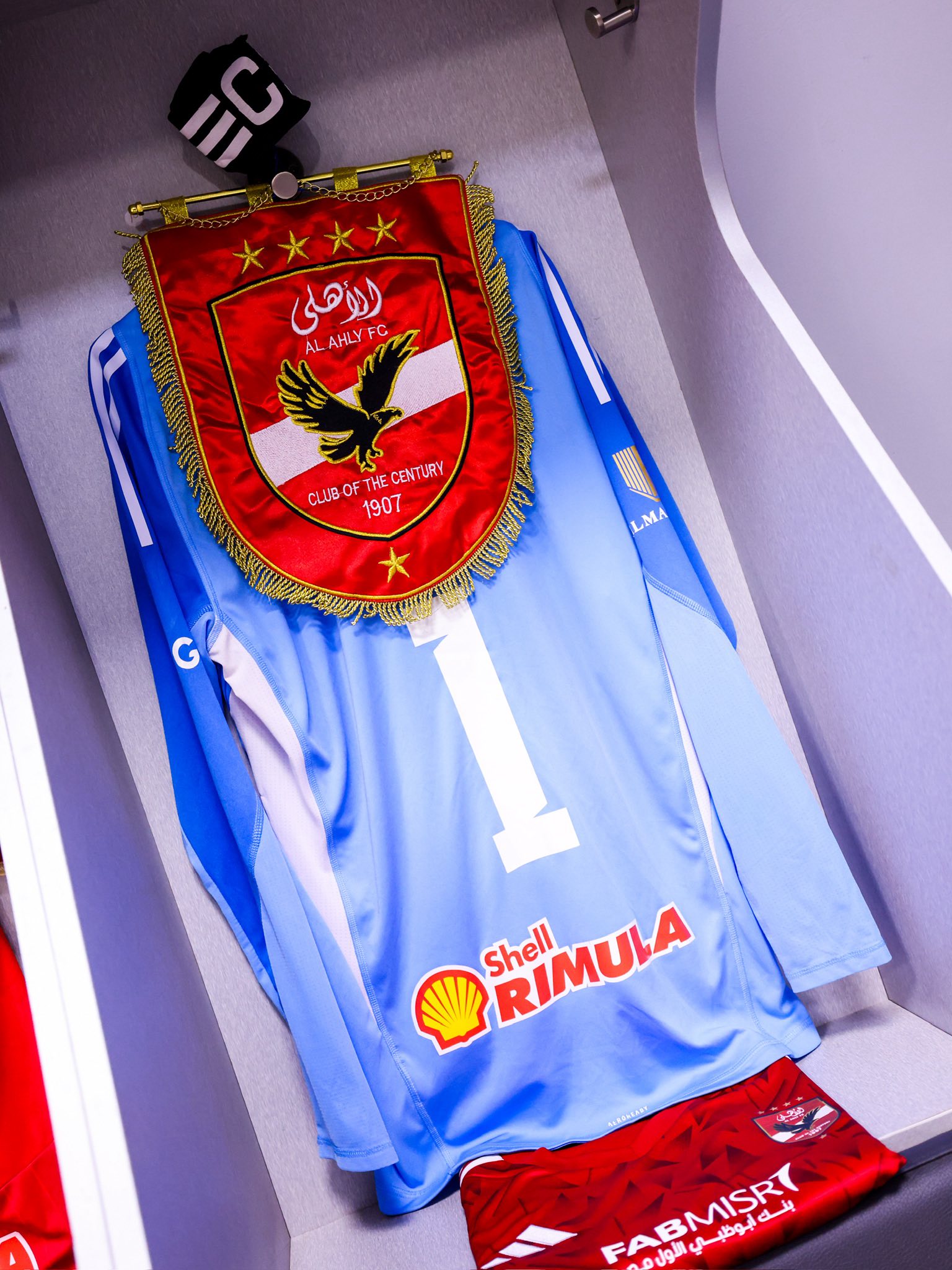 غرفة ملابس الأهلى قبل مواجهة الجونة (2)