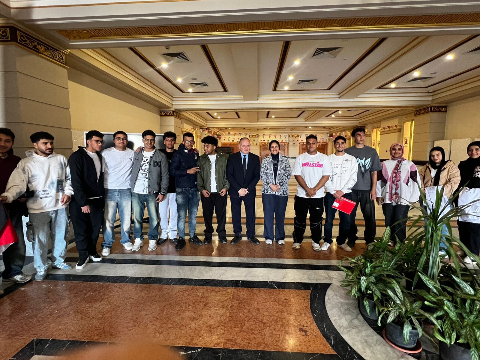 طلاب جامعة القاهرة الأهلية يحيون الأجواء الرمضانية 