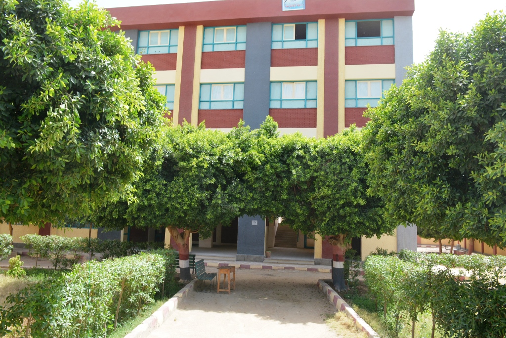 مدرسة أم دومة ضمن المبادرة