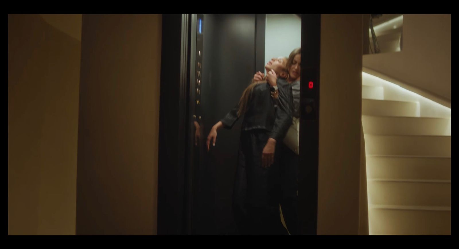 مسلسل اتنين غيرنا الحلقة 2 (8)