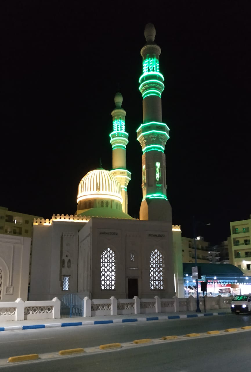 مسجد العوام ليلا كورنيش مطروح (6)