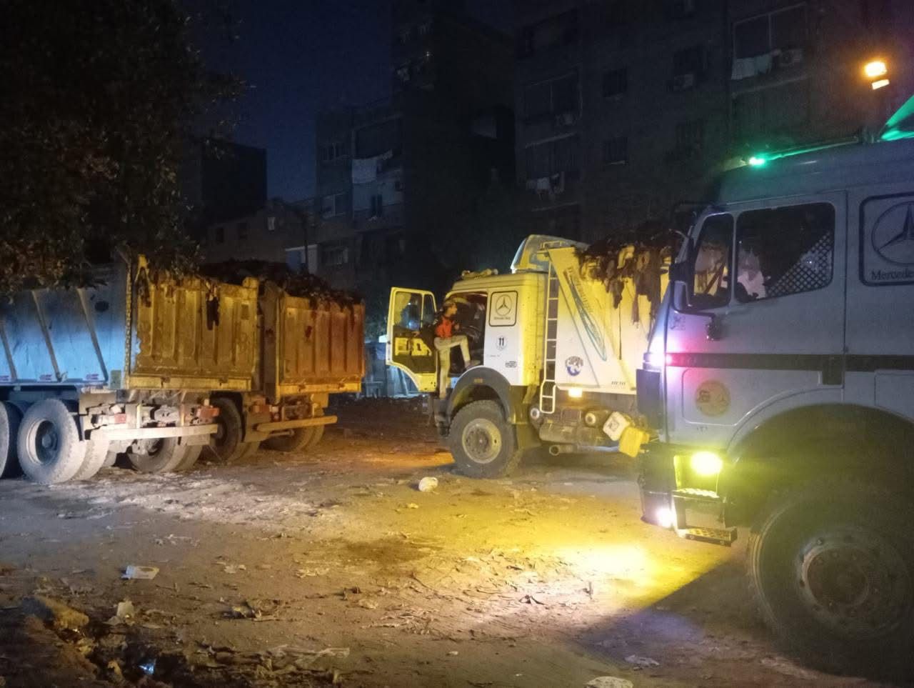 محافظة الجيزة ترفع 3800 طن مخلفات ورتش بحي جنوب الجيزة (1)