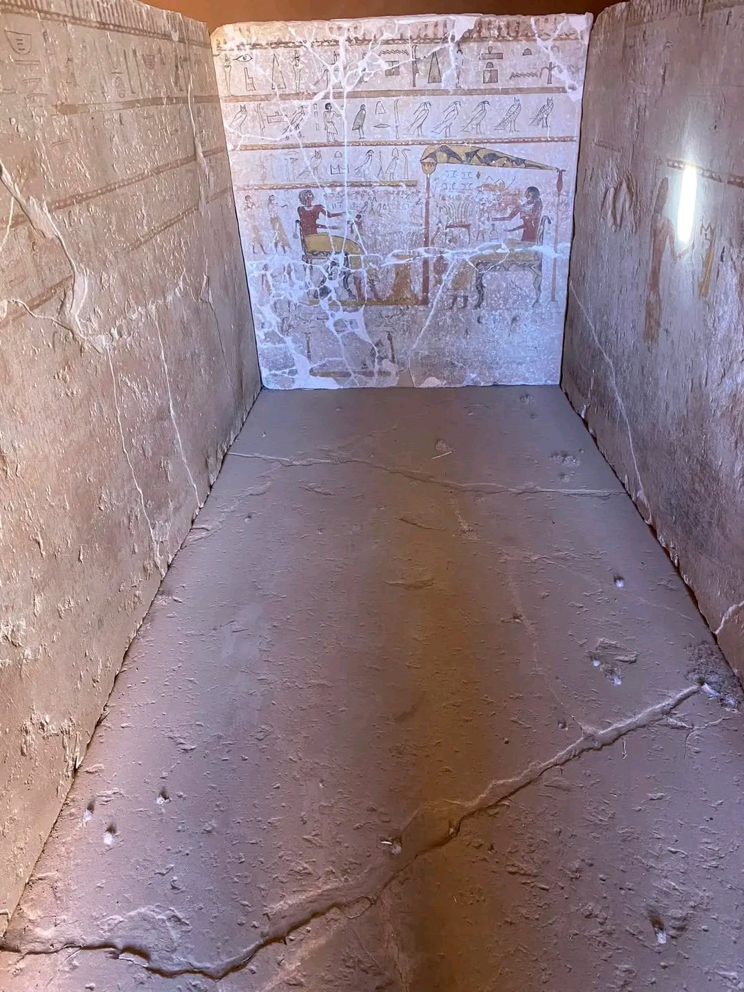 قدس الاقداس داخل الموقع الجنائزى بالمقابر 