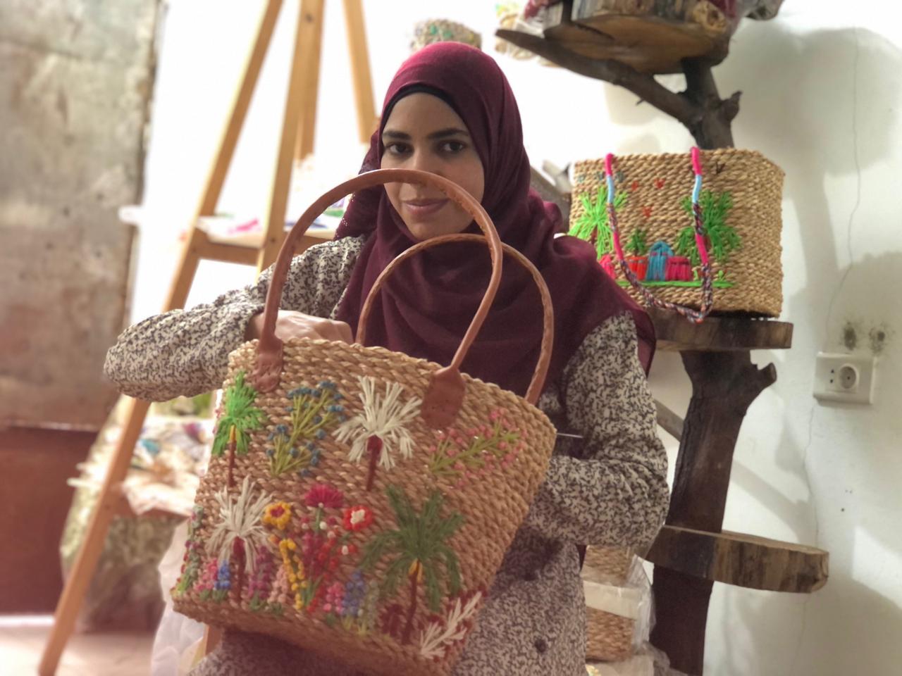 شريفة عاشور