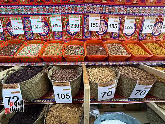 توفير السلع والمنتجات بأسعار مخفضة في المتحف الزراعي