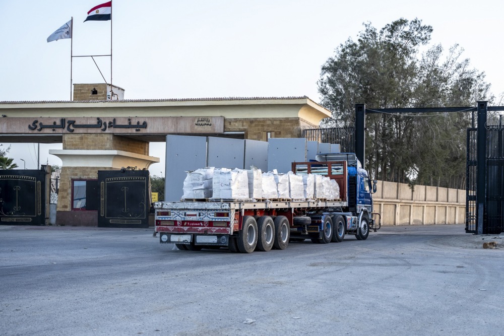 أعيد فتح معبر رفح الحدودي بين غزة ومصر على أساس تجريبي (2)