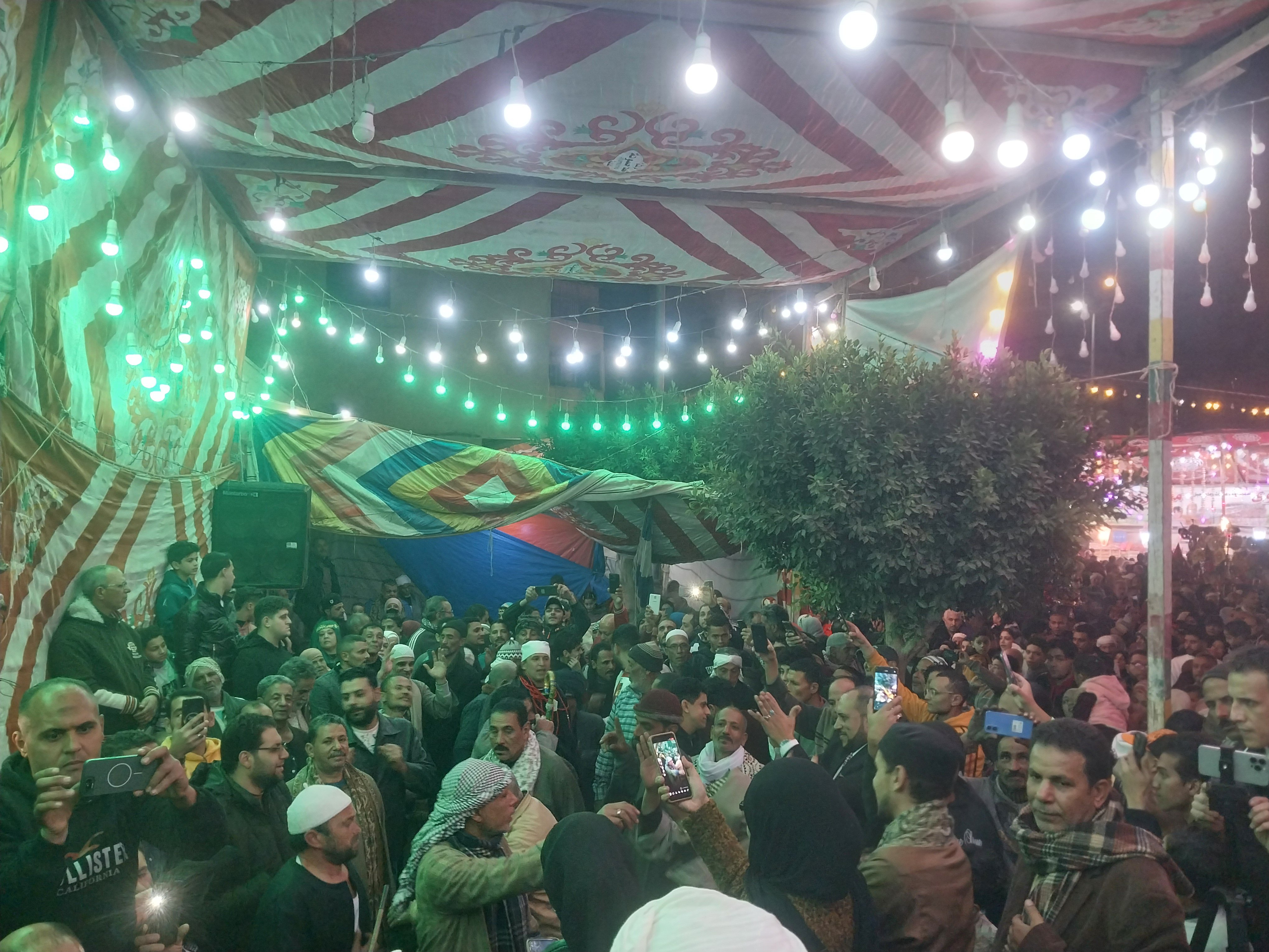 احتفالات الليلة الختامية بمولد ابو المعاطى في دمياط احتفالات الليلة الختامية بمولد ابو المعاطى في دمياط