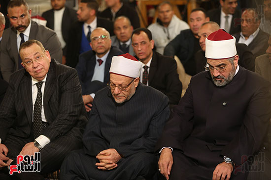 الدكتور شوقى علام مفتى الجمهورية السابق الدكتور شوقى علام مفتى الجمهورية السابق