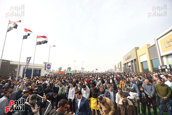 الاقبال الكبير على معرض الكتاب