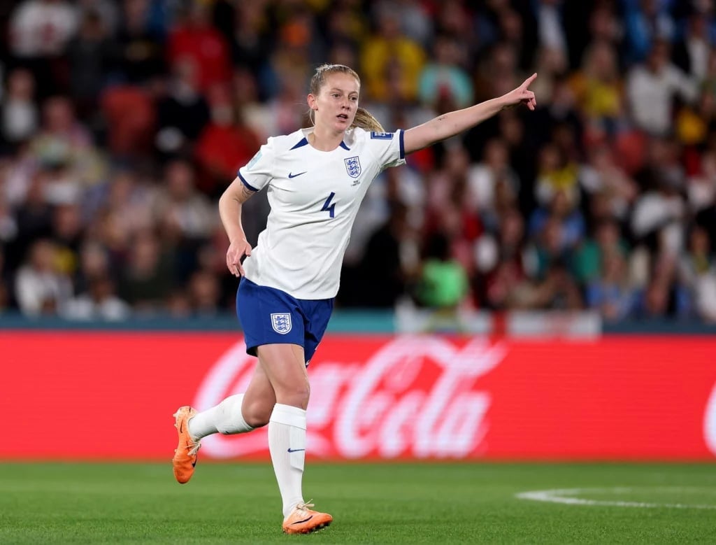 كيرا والش قوة الوسط التي تصنع الفارق