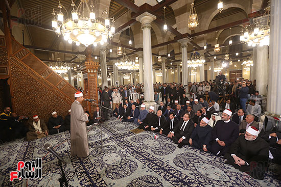 جانب من احتفال ليلة النصف من شعبان