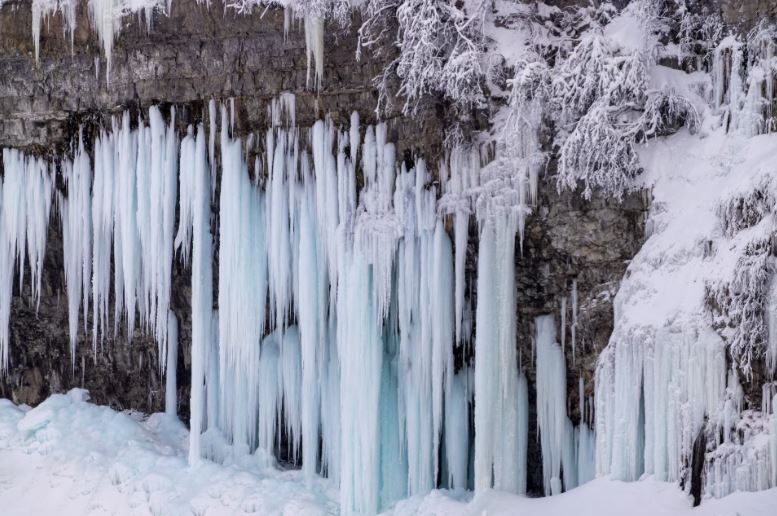 شلالات نياجرا المتجمدة  (6)