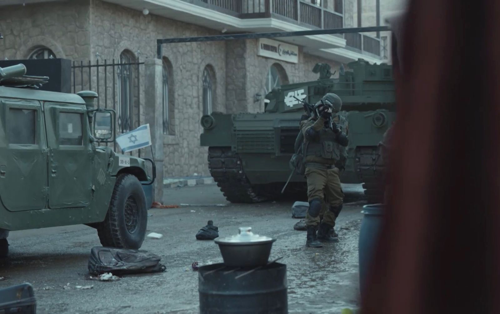 مسلسل صحاب الأرض (8)