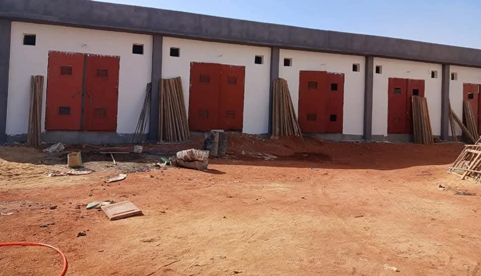 مبني للمحولات